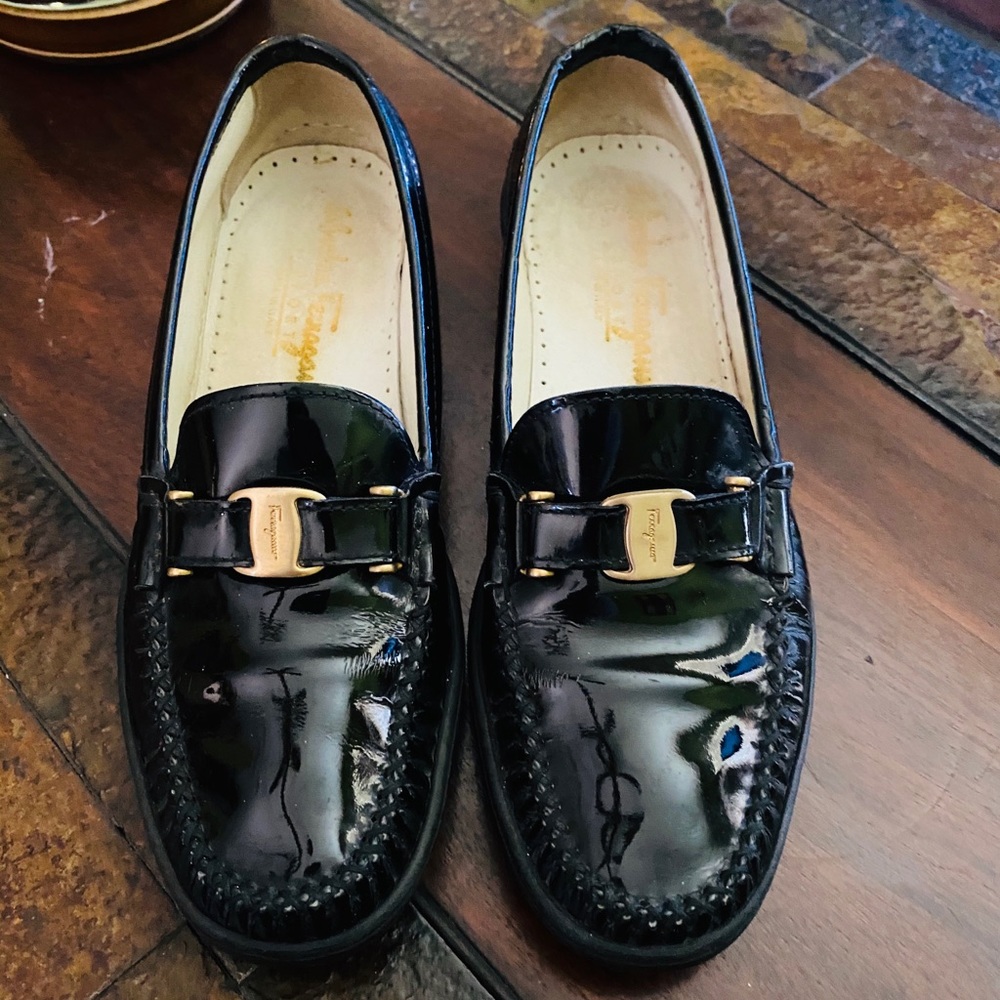 SALVATORE FERRAGAMO! Sport Loafer.